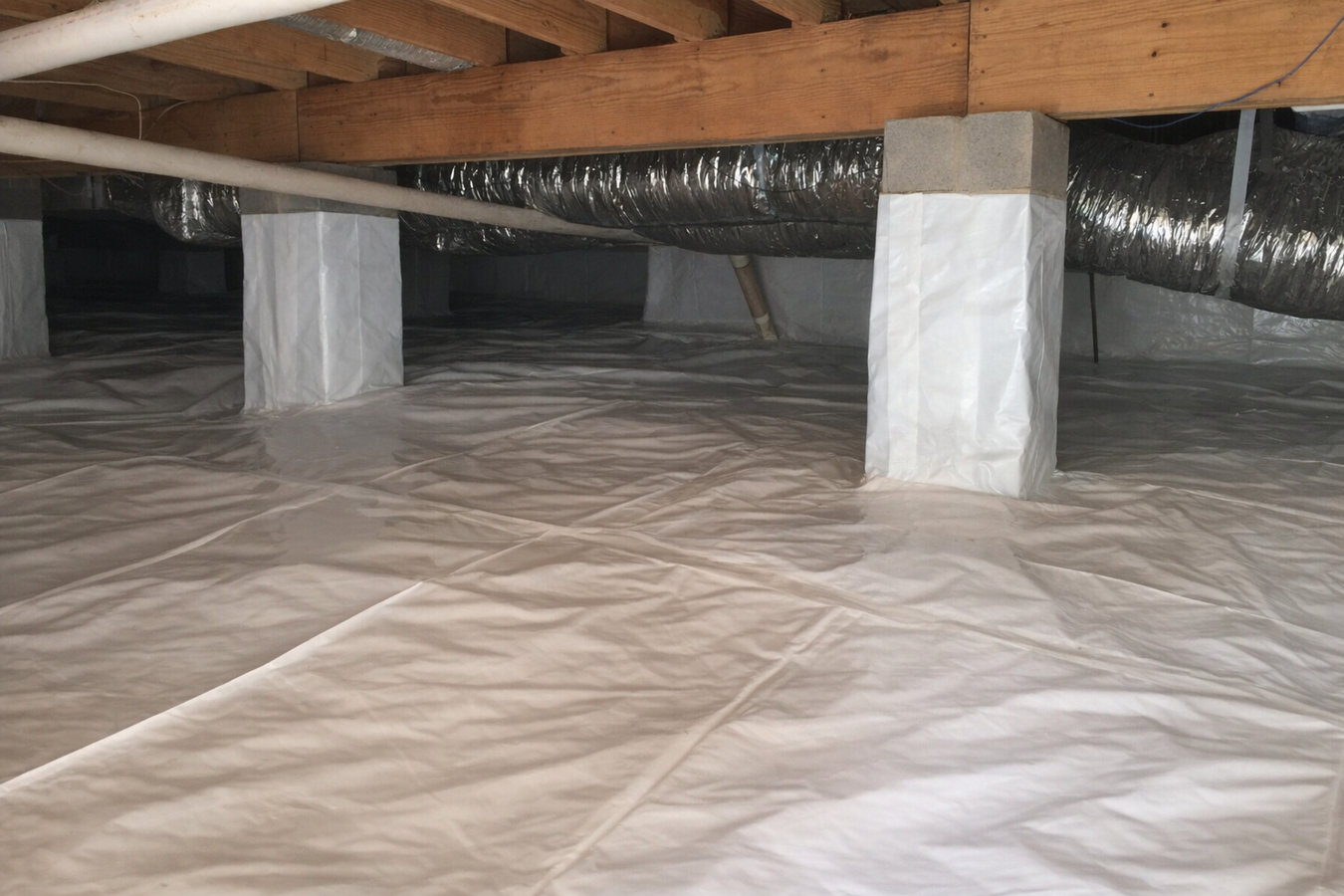 Crawl space vapor barrier